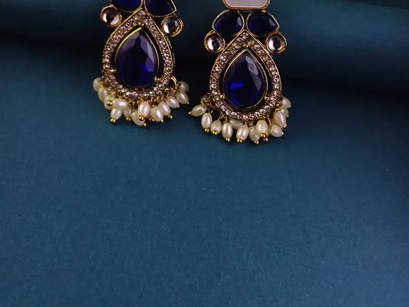 royal_blue_teared_earrins_img