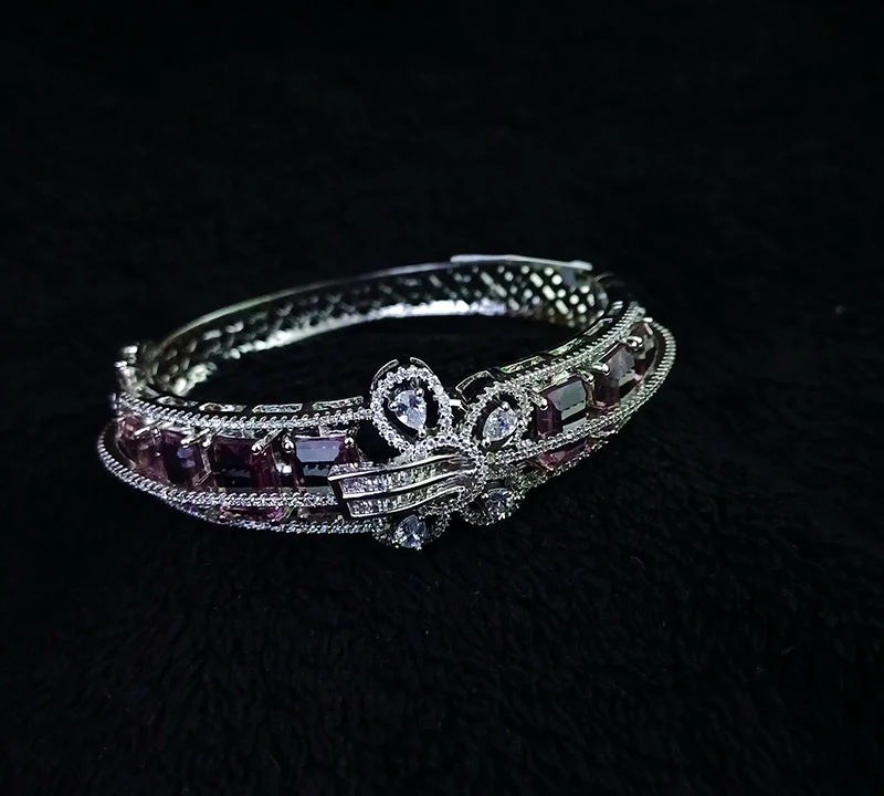 styalish_silver_bracelet_img
