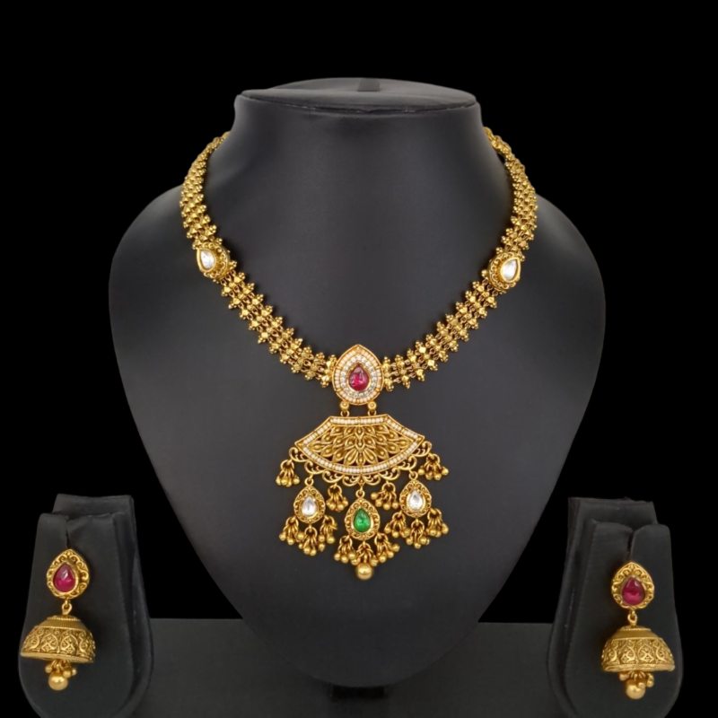 Necklace Set