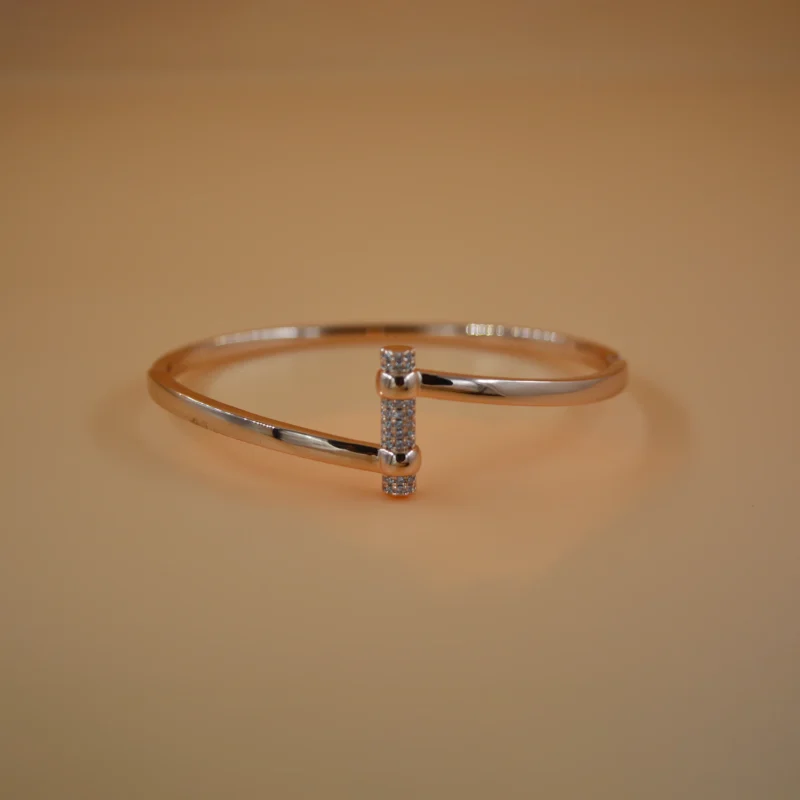 laleez-rose-gold-bracelet-design-img