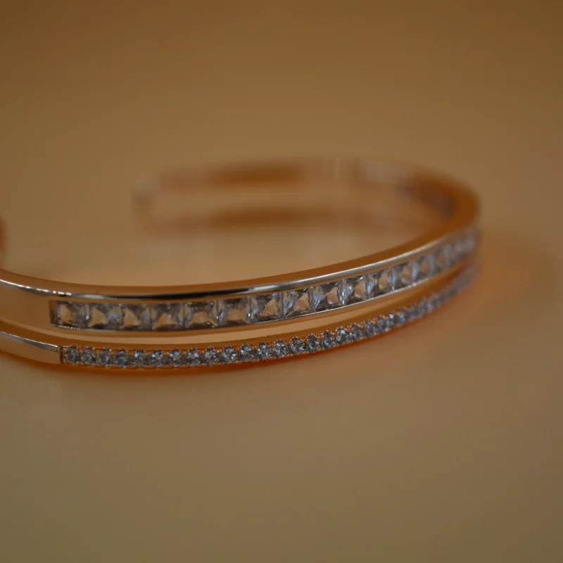 laleez-rose-gold-bracelet-design-img