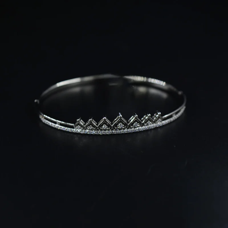 laleez-silver-bracelet-design-img