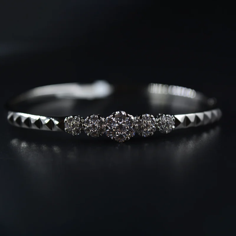 laleez-silver-bracelet-design-img