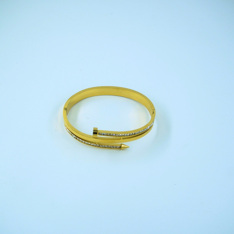 LALEEZ Fashion Jewellery | Gold-Plated Sleek Crystal-Studded Arrow Tip Modern Cuff Bracelet | Ideal for Women – 115