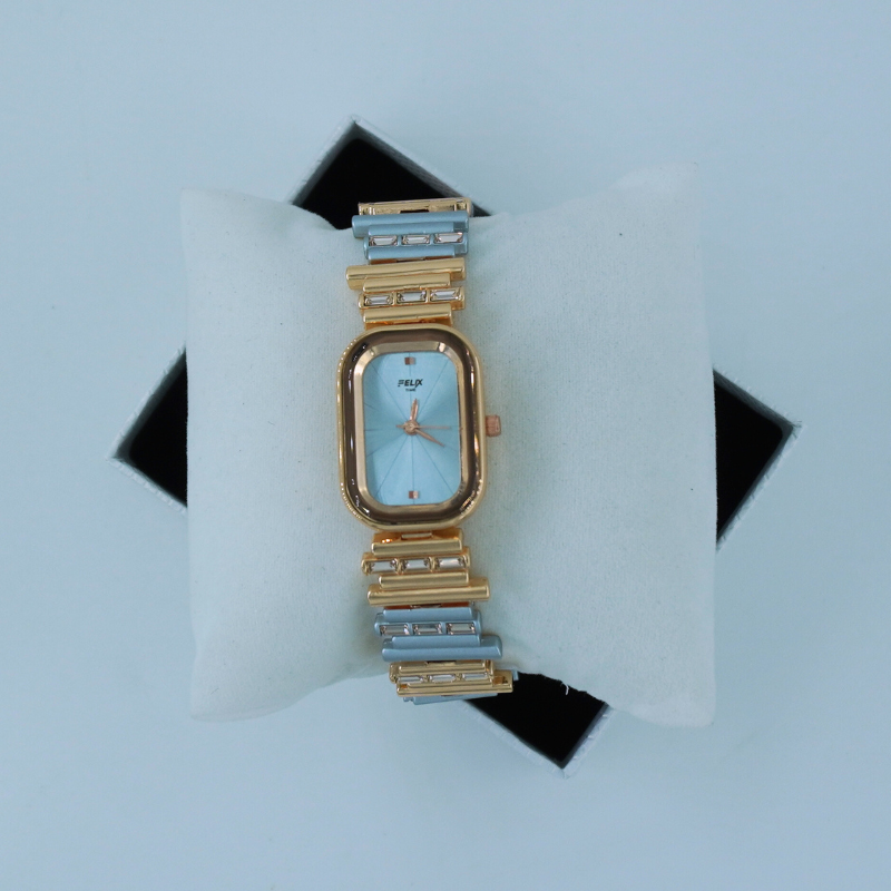 LALEEZ Fashion Watches | Sky Blue Dial Dual-Tone Crystal Bracelet Watch | Ideal for Women – 131