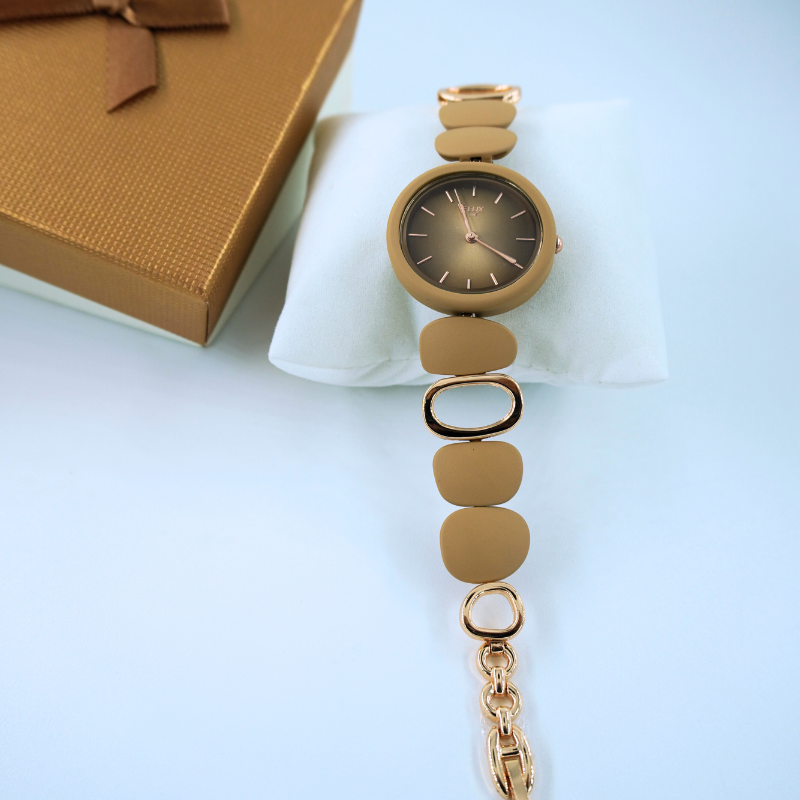 LALEEZ Fashion Watches | Bronze Brown Dial Gold-Link Premium Designer Bracelet Watch | Ideal for Women – 110