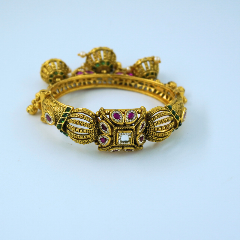 LALEEZ Fashion Jewellery | Antique Gold-Plated Temple Dome Kundan Ruby Cluster Bracelet | Ideal for Women – 110