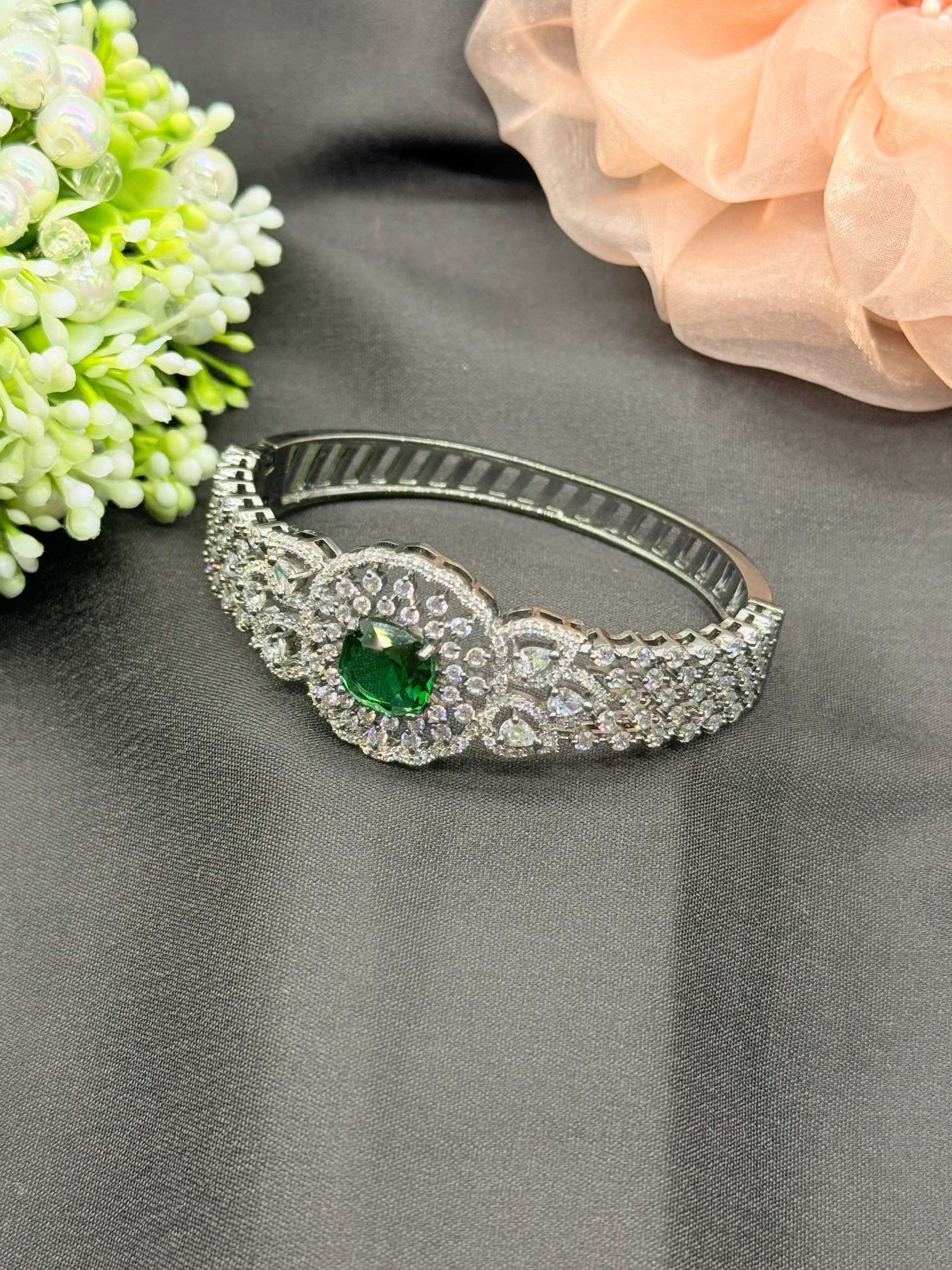 LALEEZ Fashion Jewellery | Silver-Tone Emerald Crystal Vintage Floral Designer Bracelet | Ideal for Women - 125