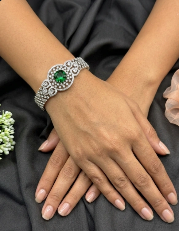 LALEEZ Fashion Jewellery | Silver-Tone Emerald Crystal Vintage Floral Designer Bracelet | Ideal for Women - 125